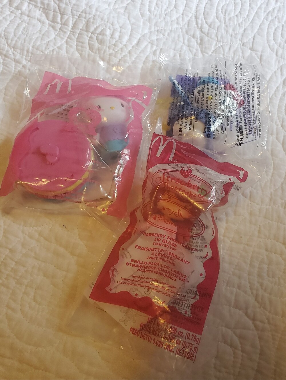 Hello Kitty Strawberry Shortcake Lipgloss Sealed Mcdonalds Toys 30th Anniversary